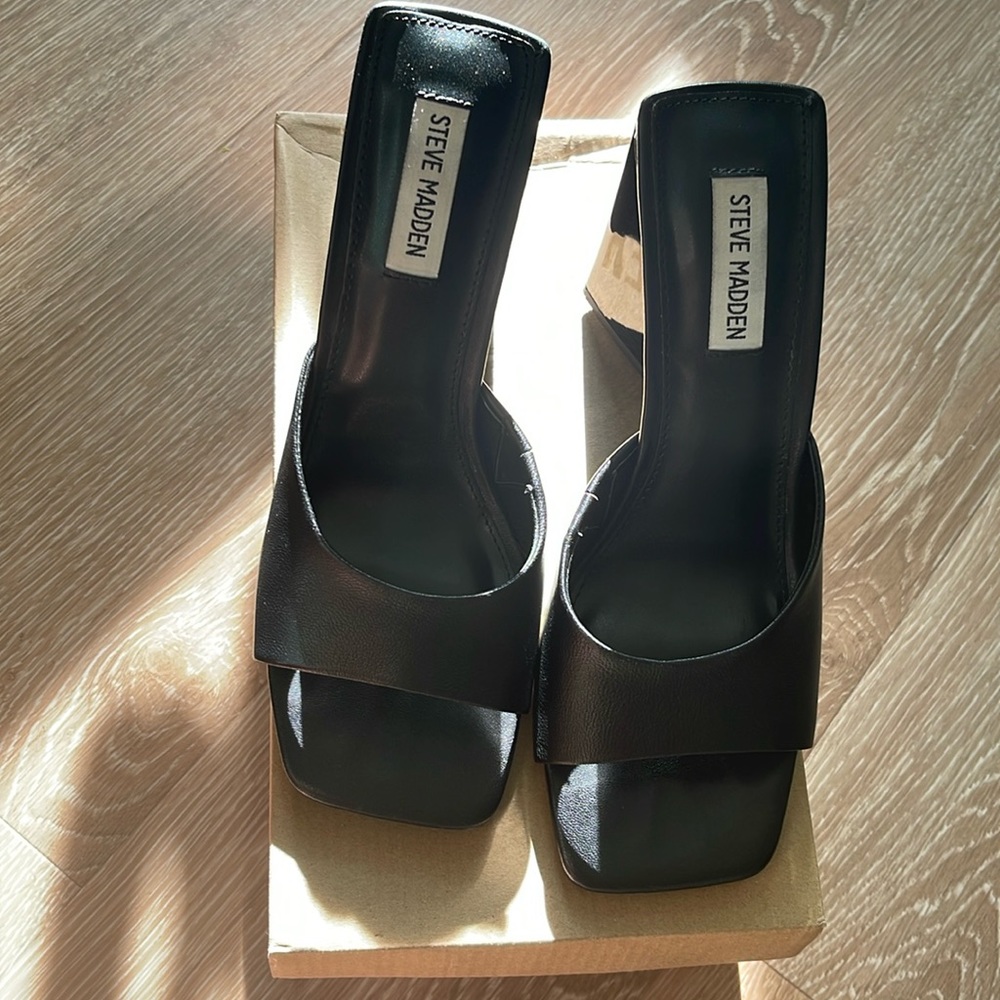 Steve Madden black heels